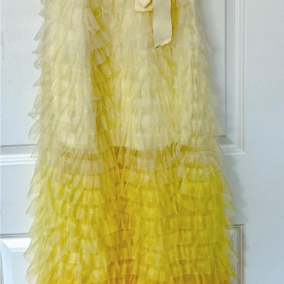 STRAPLESS LAYERED MESH RUFFLE WAIST TIE MAXI DRESS - Picture 5 of 7